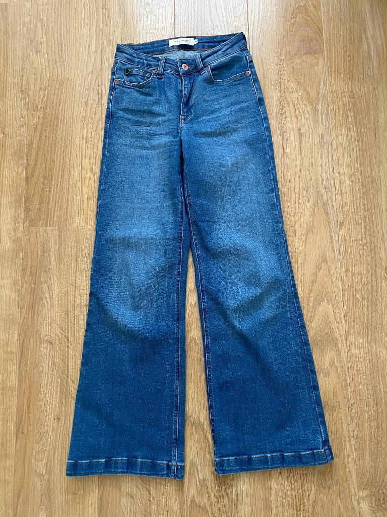 Plein Publique jeans, maat 34, Kleding | Dames, Blauw, Plein Publique, Ophalen of Verzenden, W27 (confectie 34) of kleiner