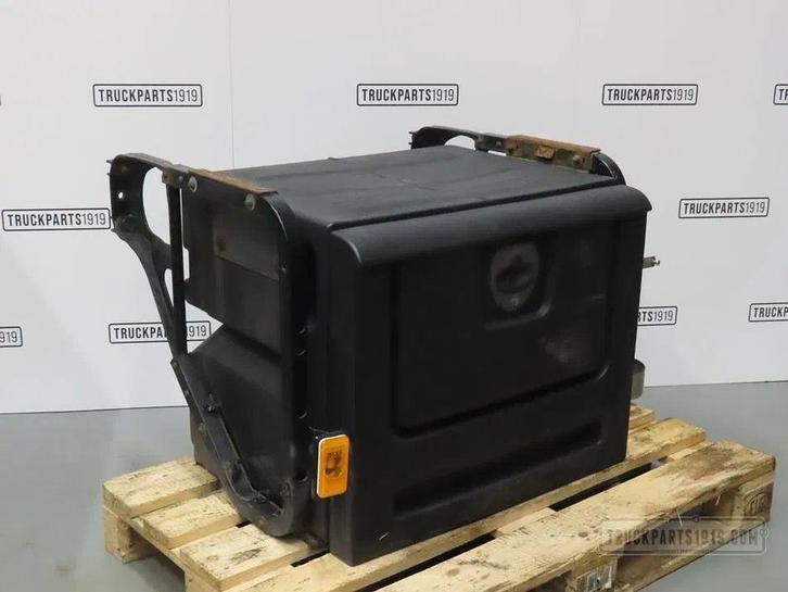 Volvo 21353653 Gereedschapskist Volvo, Auto-onderdelen, Vrachtwagen-onderdelen, Gebruikt, Ophalen