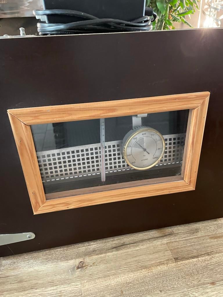 Broedmachine met broedstoof, Ophalen, Broedmachine