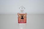 Miniatuur Guerlain La Petite Robe Noir edp, Ophalen of Verzenden, Zo goed als nieuw, Miniatuur, Gevuld