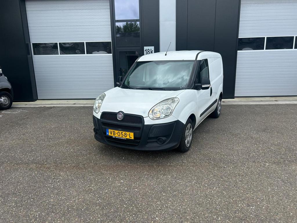 Fiat Doblò Cargo 1.3 MultiJet airco motor lagersl/licht/hoo, Voorwielaandrijving, Euro 5, Stof, Gebruikt