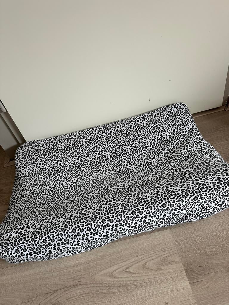 aankleedkussen, Kinderen en Baby's, Kinderkamer | Commodes en Kasten, Minder dan 75 cm, 50 tot 70 cm, Zo goed als nieuw, Ophalen