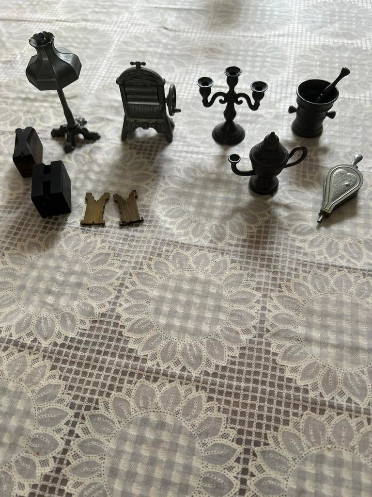 Mini tin figuren erg mooi, Ophalen