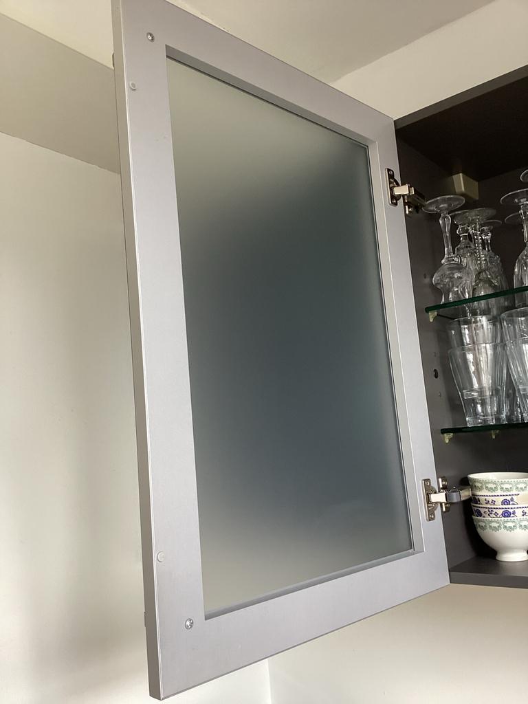 2 glazen keukendeurtjes met matglas, Ophalen, Gebruikt