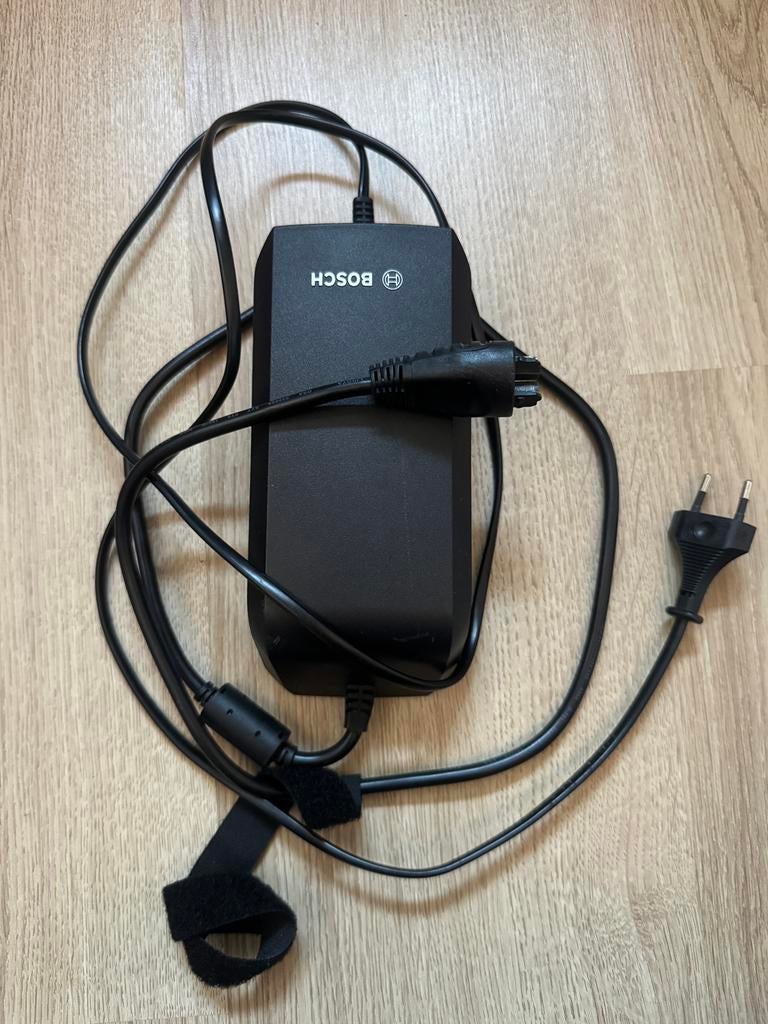 Bosch ebike accu lader, Ophalen of Verzenden, Zo goed als nieuw