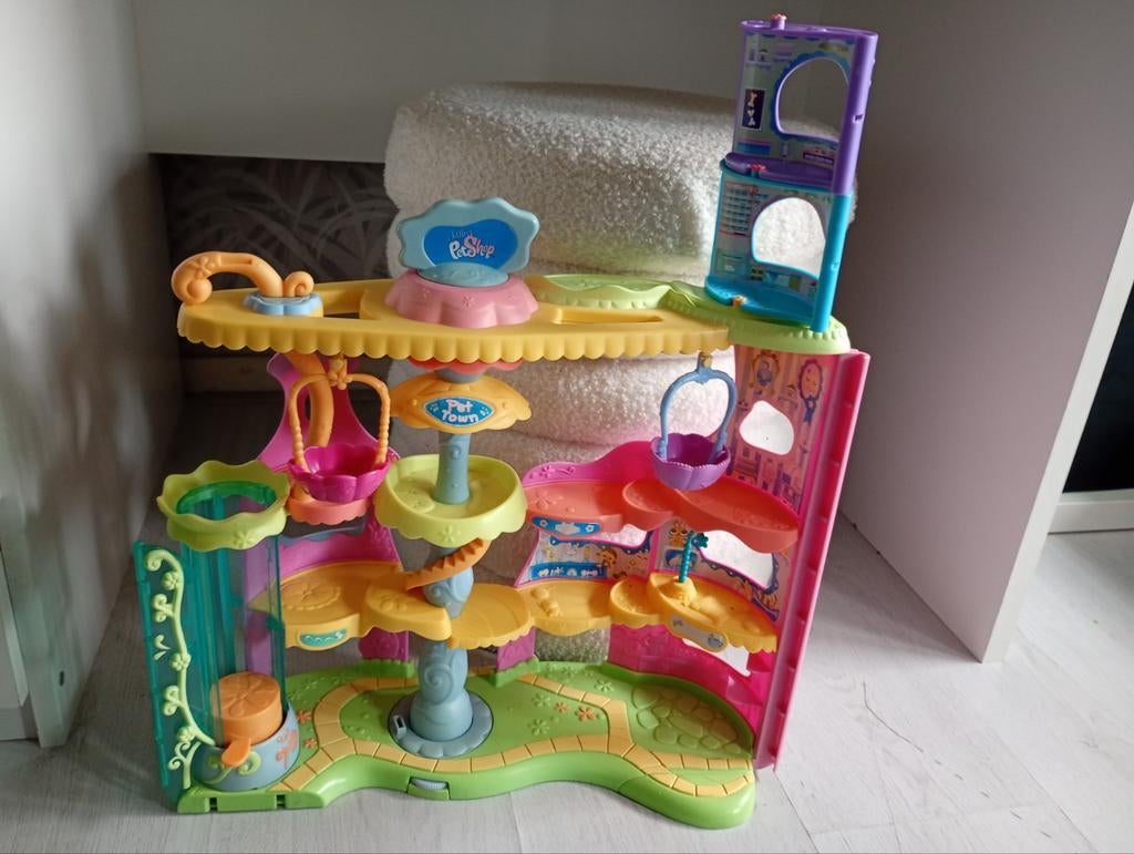 Littlest Pet Shop Speelhuis - Pet Town, Kinderen en Baby's, Speelgoed | Overig, Jongen of Meisje, Ophalen of Verzenden