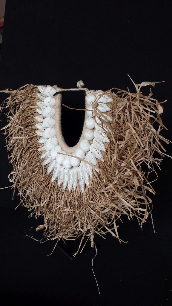 Tribale HALSKRAAG Papoea ~ SCHELPEN-KETTING ~ Reproductie, Antiek en Kunst, Kunst | Niet-Westerse kunst, Ophalen of Verzenden