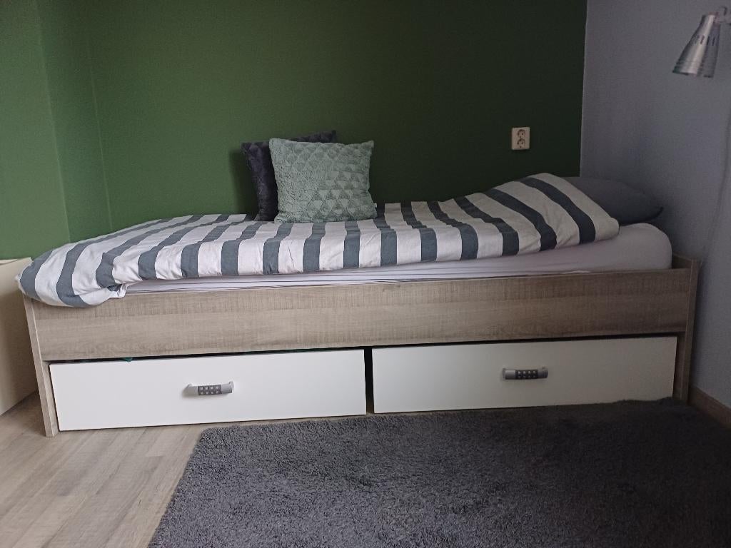 Mooie complete eenpersoons slaapkamer  / tienerkamer Pep, Ophalen, Zo goed als nieuw, Jongetje of Meisje