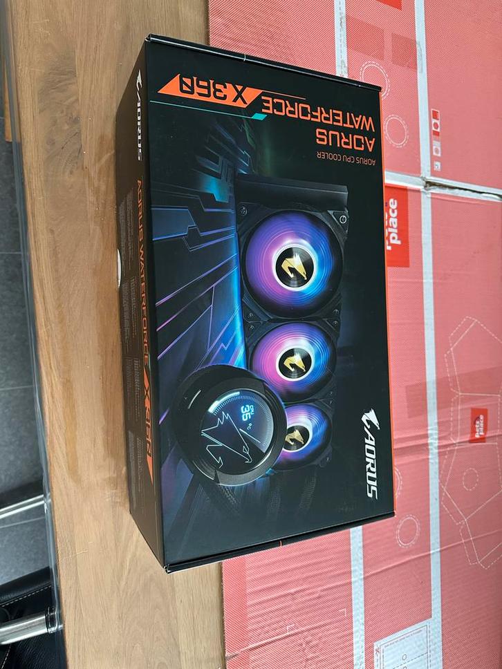 Gigabyte Aorus Waterforce X360 AIO CPU Waterkoeling, Computers en Software, Computerkoelers, Gebruikt, Waterkoeling, Ophalen of Verzenden