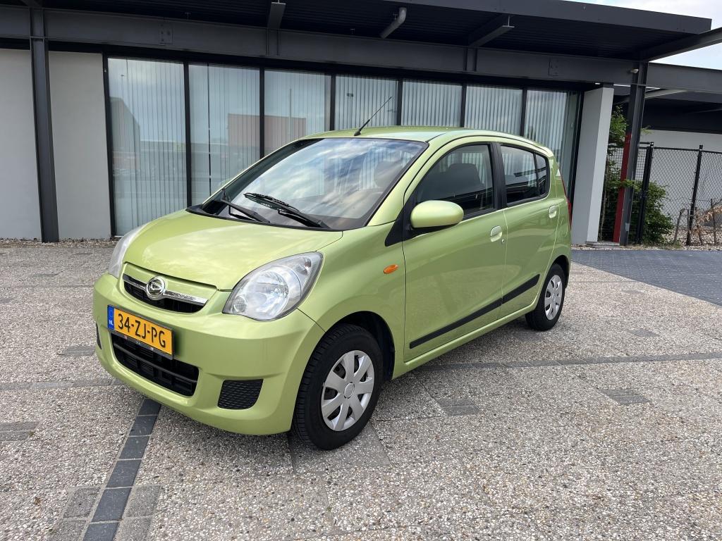 Daihatsu Cuore 1.0 Premium 5D Elektr pakket Apk (bj 2008), Auto's, Daihatsu, Metallic lak, 18 €/maand, 4 stoelen, Cuore