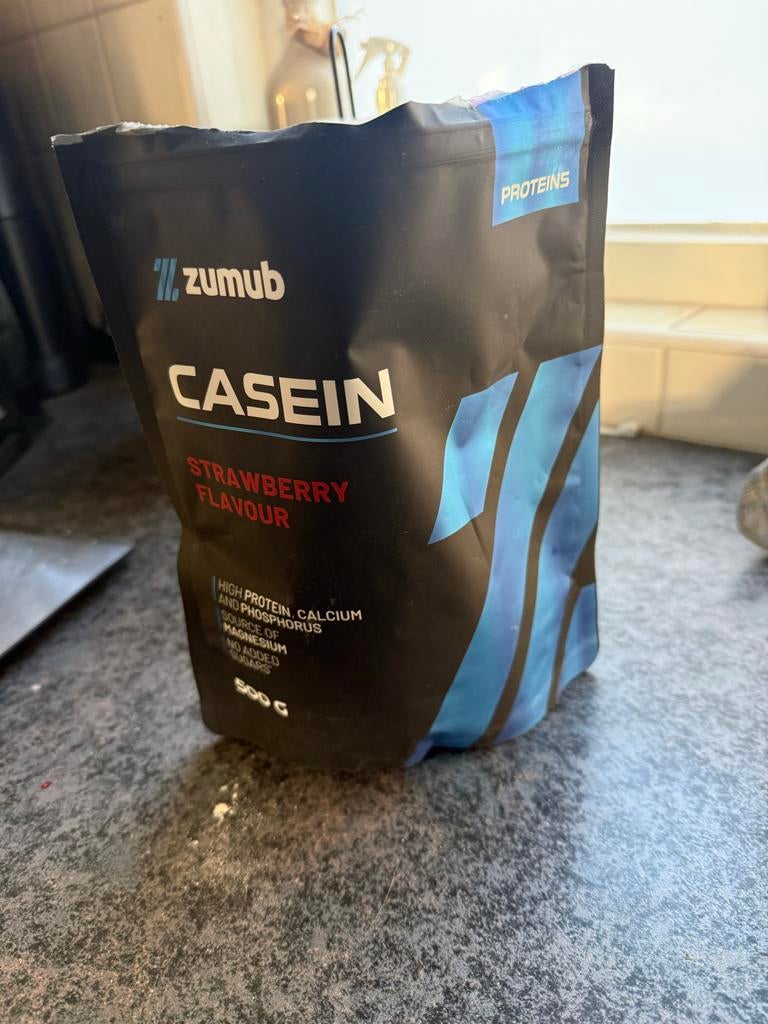 Zumub Caseïne Eiwit Aardbei Smaak 470g, Ophalen of Verzenden, Nieuw, Overige typen