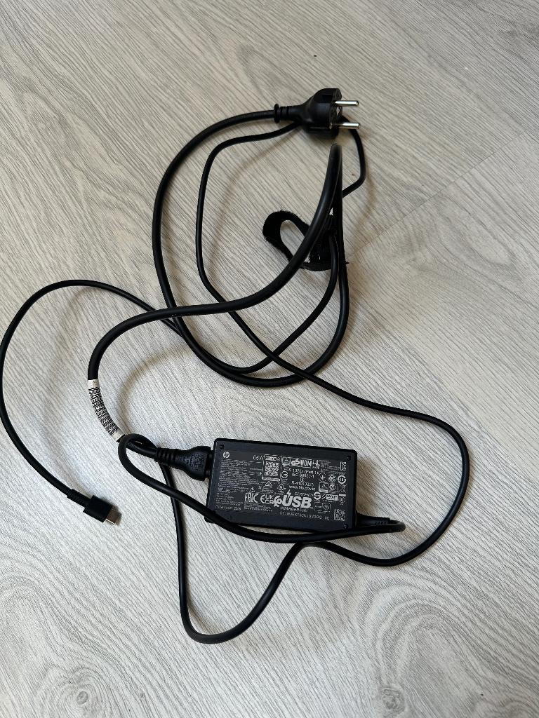 HP oplader USB-C 65 watt, Ophalen of Verzenden, Zo goed als nieuw, HP