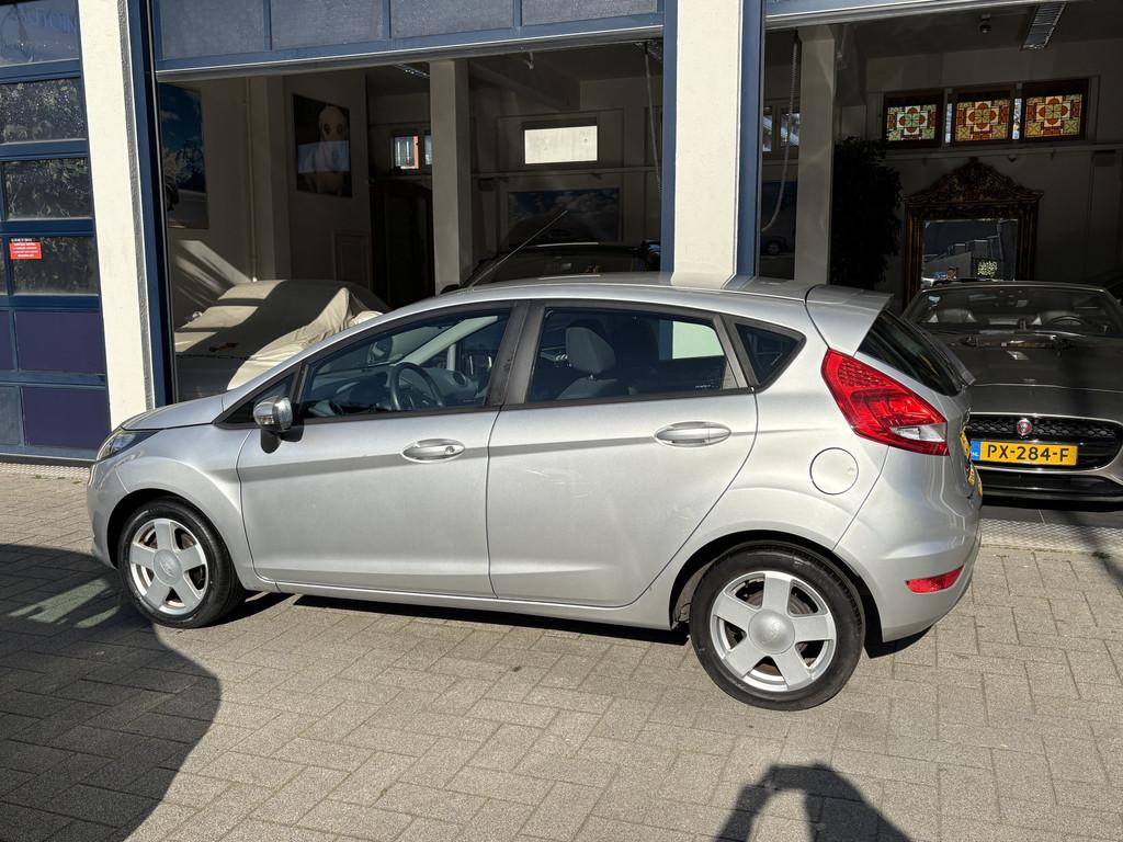Ford Fiesta 1.25 Limited AIRCO/LM VELGEN/5 DRS/NL AUTO, Voorwielaandrijving, Euro 5, 1242 cc, 4 cilinders