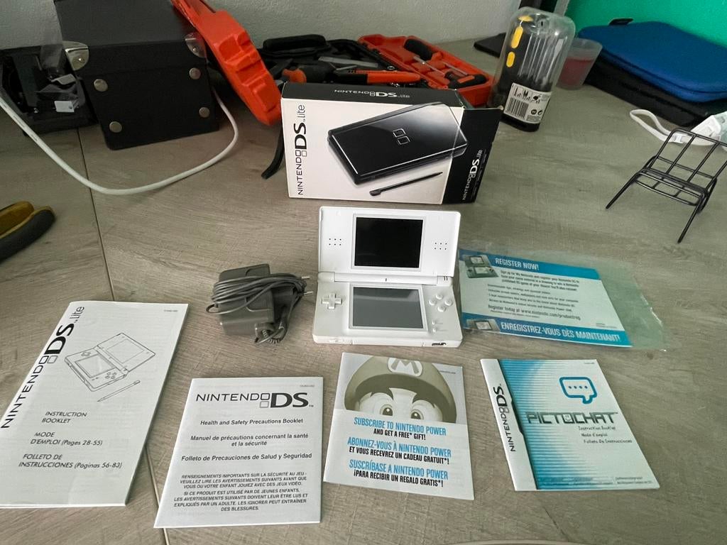 Nintendo ds lite, ., Wit, Ophalen of Verzenden, Zo goed als nieuw