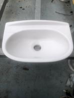 Wc fontein oud model, Doe-het-zelf en Verbouw, Sanitair, Ophalen of Verzenden, Gebruikt, Steen, Wastafel