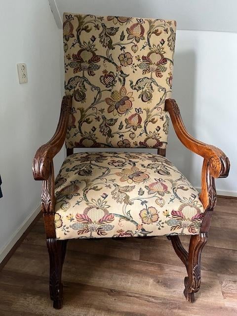 Prachtige kasteel/notaris stoel te koop, Bruin, Nieuw, Stof, Eén