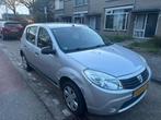 Dacia Sandero 1.2 16V 55KW 2010 Grijs, Auto's, Dacia, Voorwielaandrijving, Stof, 74 pk, 31 €/maand