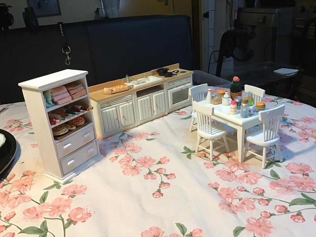 Lotje van keuken in een poppenhuis 1:12, Ophalen of Verzenden