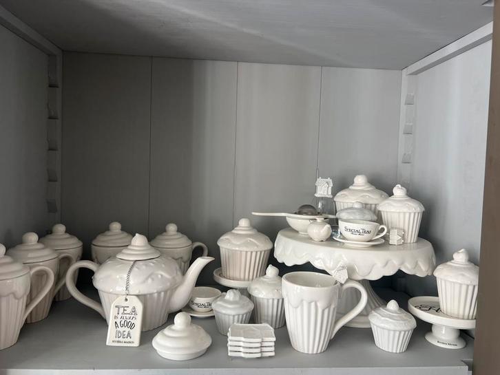 Rivièra Maison cupecake set, Huis en Inrichting, Keuken | Servies, Overige typen, Overige stijlen, Ophalen