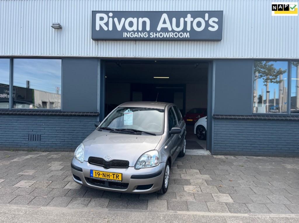 Toyota YARIS 1.3 VVT-I IDOLS, Voorwielaandrijving, 1299 cc, 86 pk, 4 cilinders