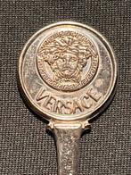 Versace lepeltje., Verzamelen, Koninklijk Huis en Royalty, Ophalen of Verzenden, Zo goed als nieuw, Speld(je) of Lepel(tje)