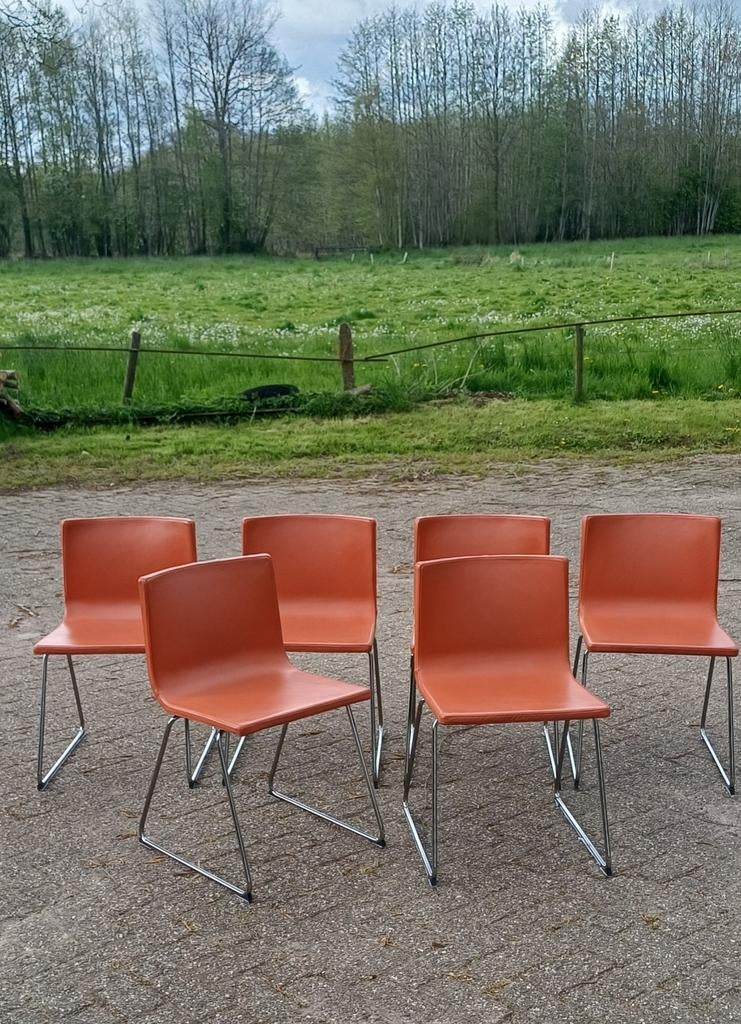6 x leren ikea bernhard stoelen nieuwstaat !! orange/bruin, Huis en Inrichting, Stoelen, Ophalen, Zo goed als nieuw, Bruin
