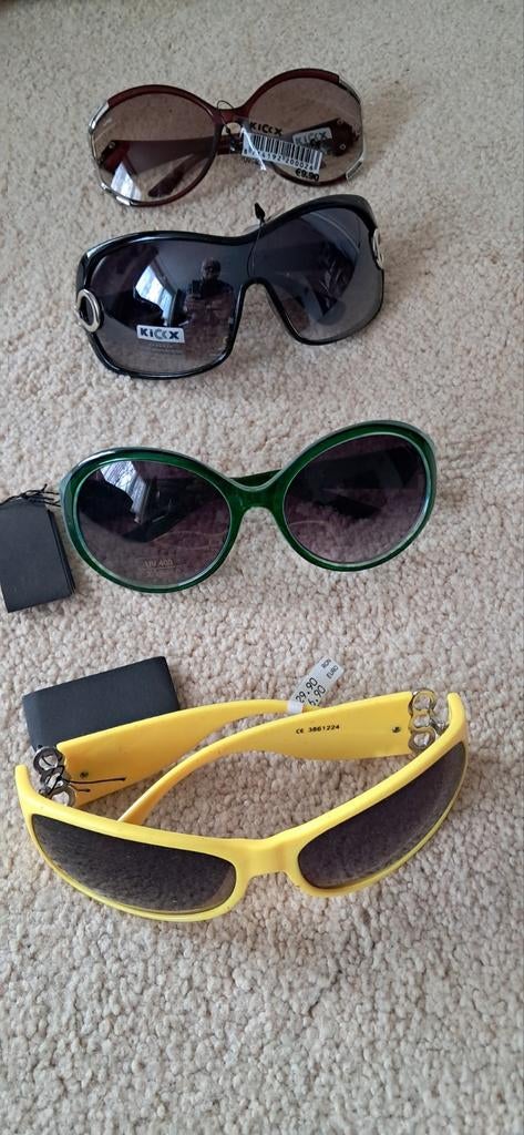 Partij 60st Zonnebrillen,Heren/Dames., Ophalen of Verzenden, Nieuw, Bril, Overige merken