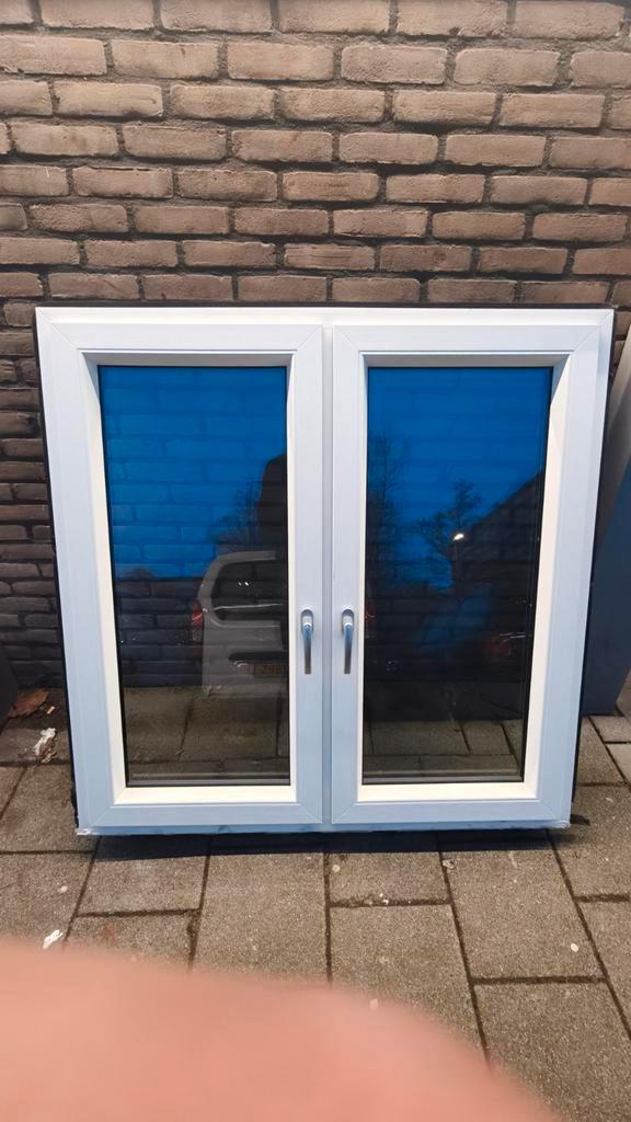 Kunststof kozijn wit houtnerf met aanslag, z.g.a.n., Doe-het-zelf en Verbouw, Glas en Ramen, Zo goed als nieuw, Gevelraam of Ruit