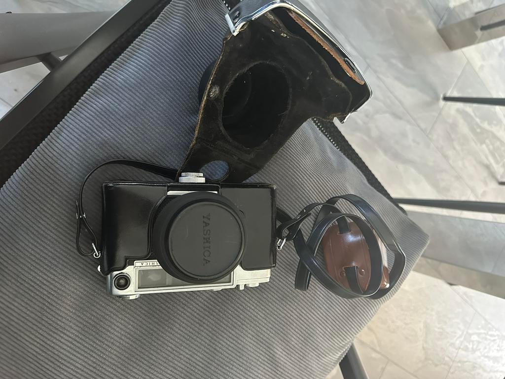 Camera yashica, Audio, Tv en Foto, Fotocamera's Analoog, Ophalen of Verzenden, Zo goed als nieuw, Compact, Overige Merken