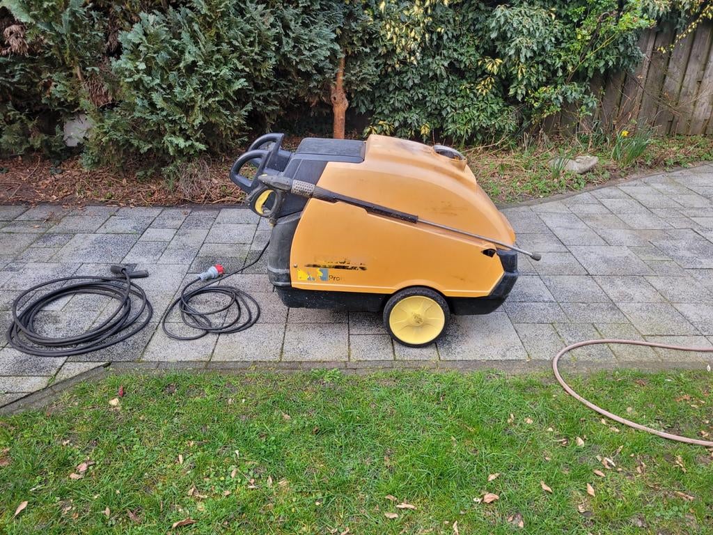 Karcher hds 895 stoomcleaner, Ophalen, Gebruikt