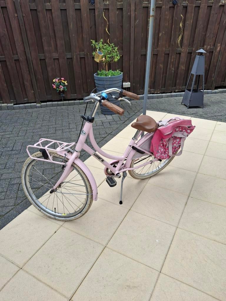 Roze meisjesfiets met voordrager en fietstassen, Handrem, Gebruikt, 24 inch, Volare