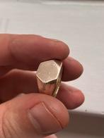 Brutalistische zegelring - handgemaakt & echt zilver, 18 tot 19, Nieuw, Ophalen of Verzenden, Dame of Heer