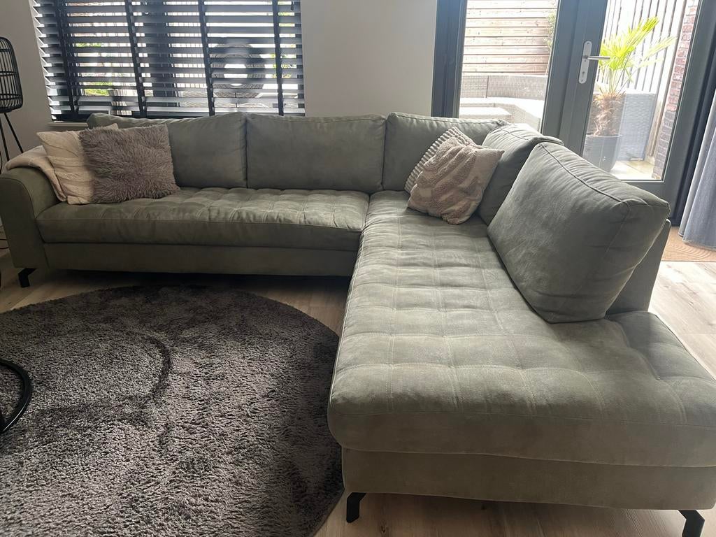 Groene hoekbank, Ophalen, Zo goed als nieuw