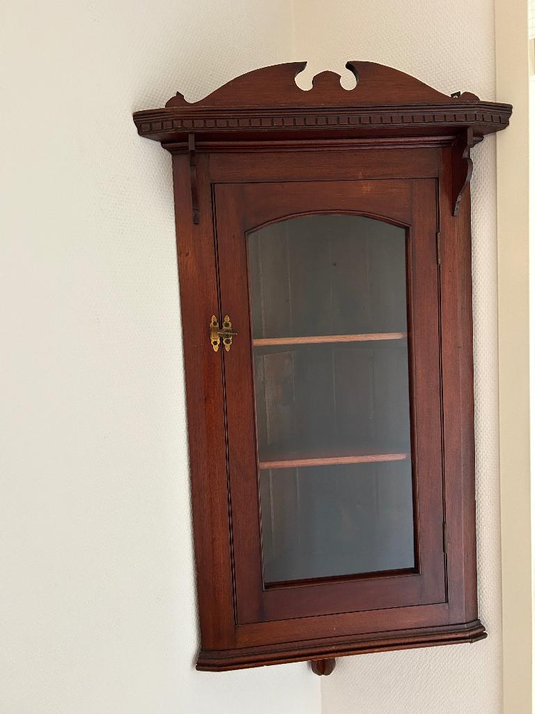 Antiek Mahoniehouten Hangkastje met Glazen Deur – ca. 1900, Ophalen, Zo goed als nieuw