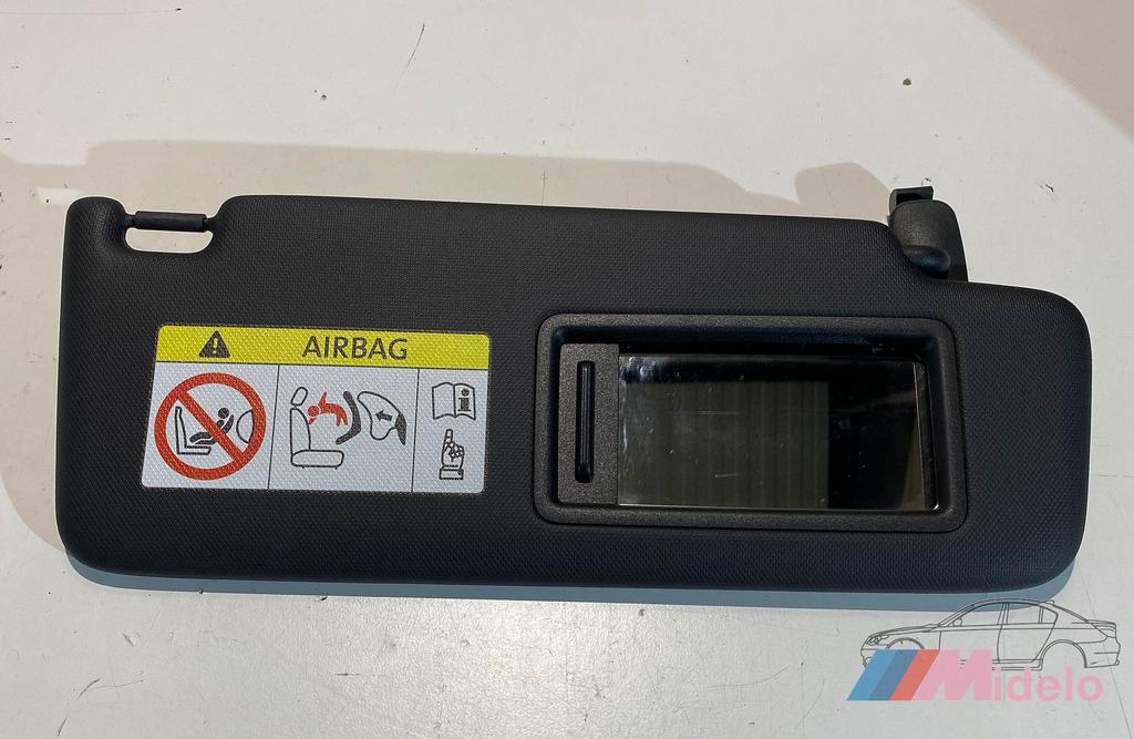 AUDI A3 8Y ZONNEKLEP ZWARTS RECHTS 8W0857552, Gebruikt, -, -, -