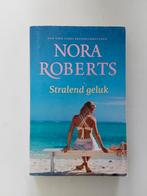 Nora Roberts : Stralend geluk, Ophalen of Verzenden, Zo goed als nieuw, Nora Roberts, Amerika
