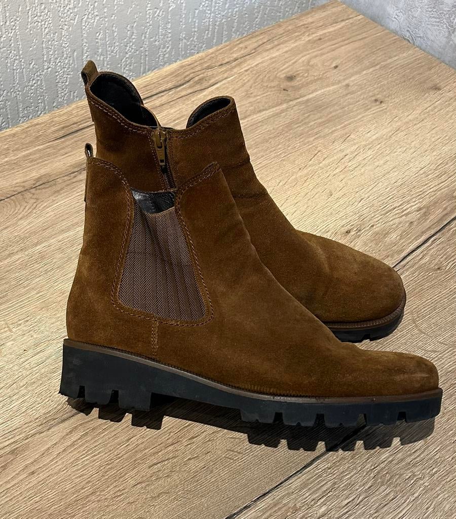 Gabor suede enkellaars, Kleding | Dames, Schoenen, Overige kleuren, Lage of Enkellaarzen, Ophalen of Verzenden, Gedragen