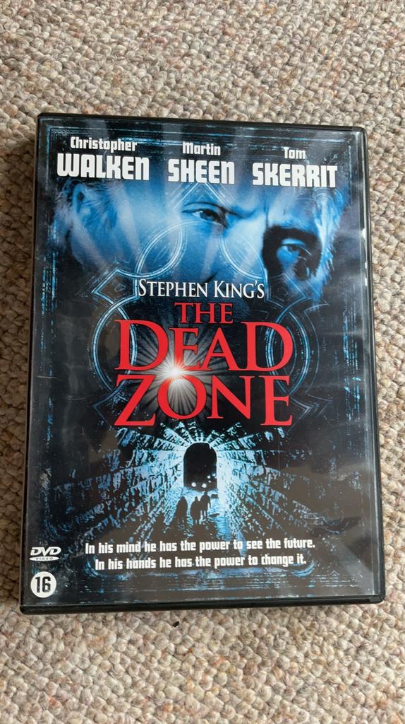 STEPHEN KING’S The DEAD ZONE., Vanaf 16 jaar, Ophalen of Verzenden, Zo goed als nieuw, Spoken en Geesten