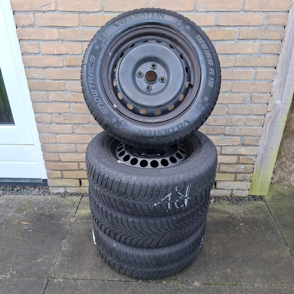 Winterbanden Hyundai Kia 4x100 15 Inch, Ophalen, Gebruikt, Hyundai