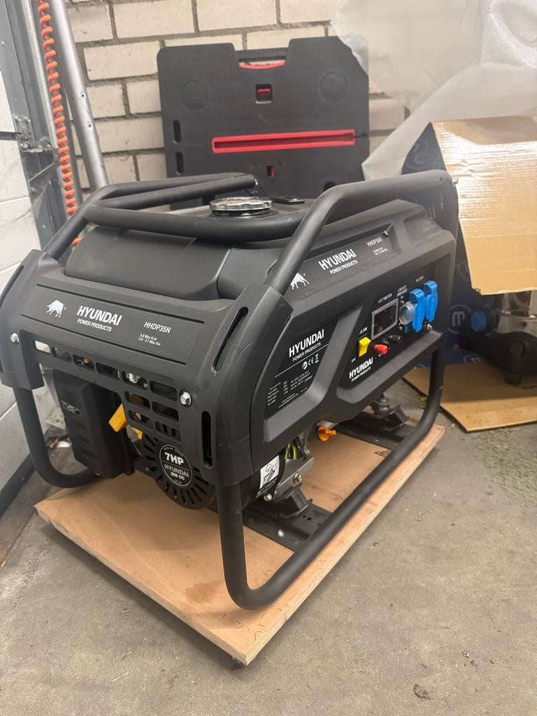 Hyundai HHD3P35N aggregaat/Generator, Ophalen, Zo goed als nieuw