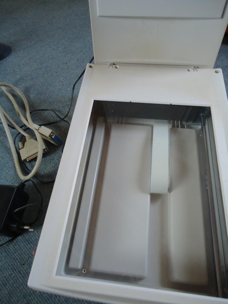 Flatbed scanner, Computers en Software, Scanners, Ophalen, Gebruikt