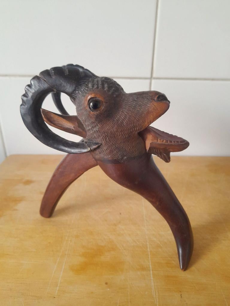 zwarte woud notenkraker, Antiek en Kunst, Kunst | Beelden en Houtsnijwerken, Houtsnijwerk, Ophalen of Verzenden, Handgemaakt, Hout