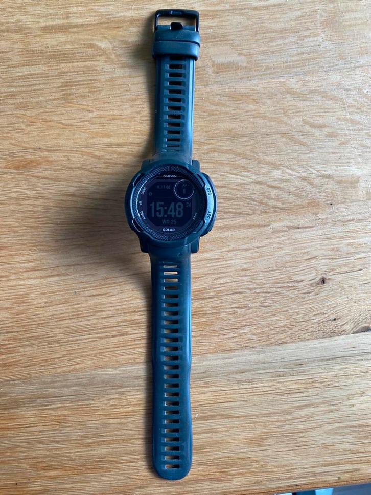 Garmin Instinct 2 Solar, Sieraden, Tassen en Uiterlijk, Sporthorloges, Gebruikt, iOS, Grijs, Afstand, Calorieverbanding, Conditie