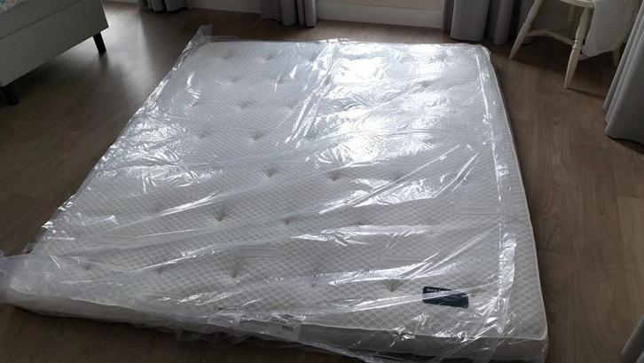 Pullman Silverline Comforttopper Natuurlatex 180 x 210 8cm, Huis en Inrichting, Slaapkamer | Matrassen en Bedbodems, Zo goed als nieuw