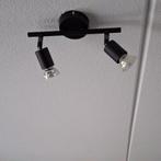 Plafondlamp met 2 spots, Ophalen of Verzenden, Zo goed als nieuw, Metaal, Modern