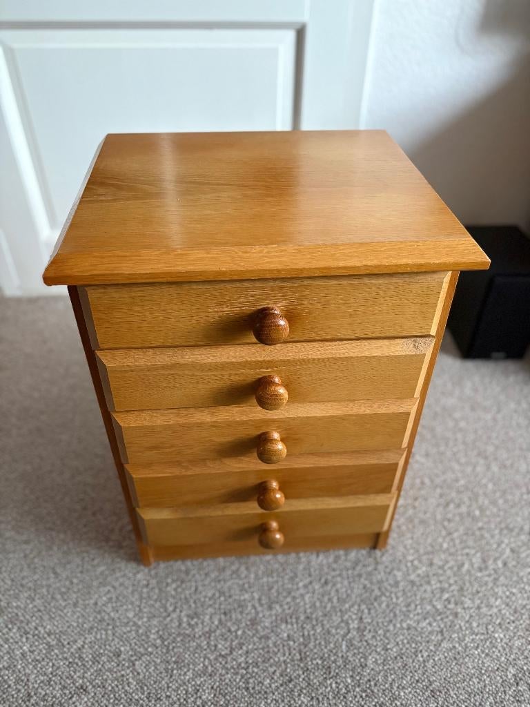 Ladekastje blank eiken., Ophalen, Gebruikt, 5 laden of meer, Eikenhout