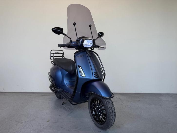 Vespa Sprint Brom 45 km/h, BWJ 2017 Opaco Blue, Fietsen en Brommers, Scooters | Vespa, Gebruikt, Maximaal 45 km/u, Benzine, Ophalen of Verzenden