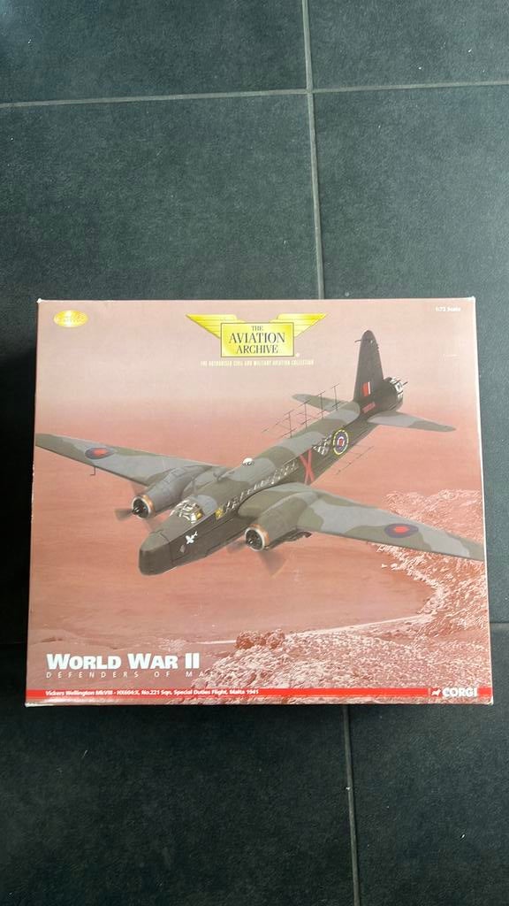 Vickers Wellington 1/72 CORGI, Ophalen of Verzenden, Zo goed als nieuw, 1:72 tot 1:144, Overige merken