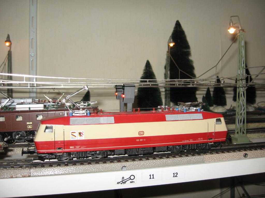 MARKLIN 3153 Duitse imposante IC loc serie 120DB top in ovp, Wisselstroom, Locomotief, Nieuw, Ophalen of Verzenden