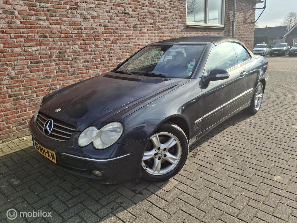 Mercedes CLK-klasse Cabrio 200 K. Avantgarde, Auto's, Mercedes-Benz, Automaat, Achterwielaandrijving, Gebruikt, 4 cilinders
